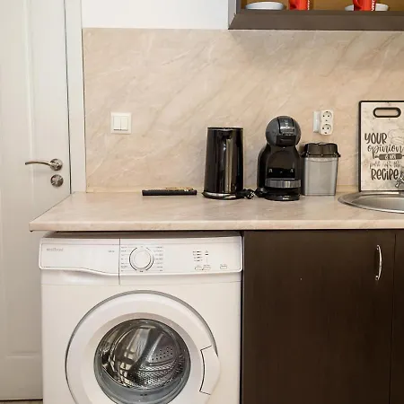 Near Grand Mall I Cozy & Convenient By Flat Mаnаger Appartement Varna